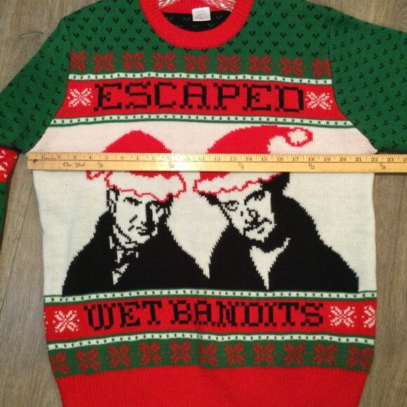 Ugly Christmas Sweater Home Alone themed adult Large - Picture 5 of 6